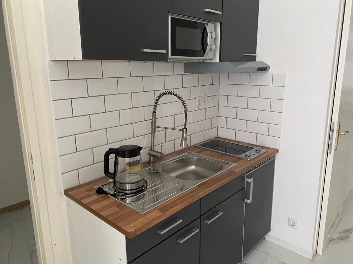 Cool City Center Apt. @ Metro And Shopping Street Wien Ngoại thất bức ảnh